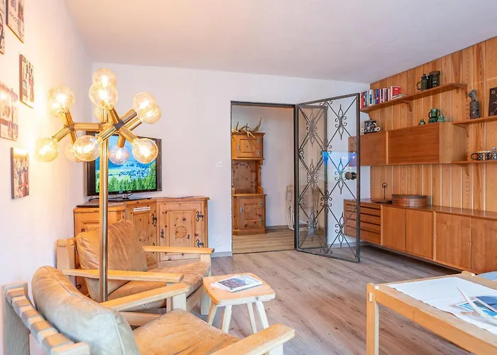 Chesa Clues 6 By Interhome *