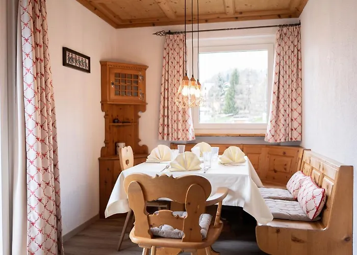 Apartamento Chesa Clues 6 By Interhome