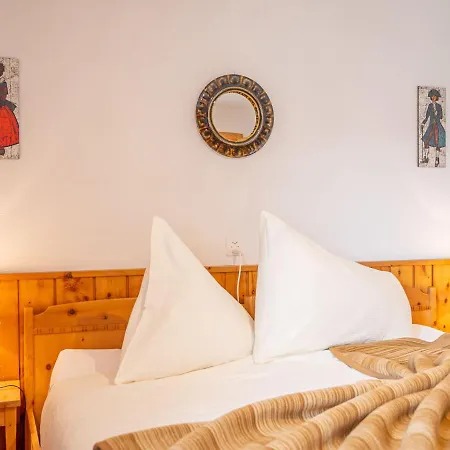 Chesa Clues 6 By Interhome * Zuoz